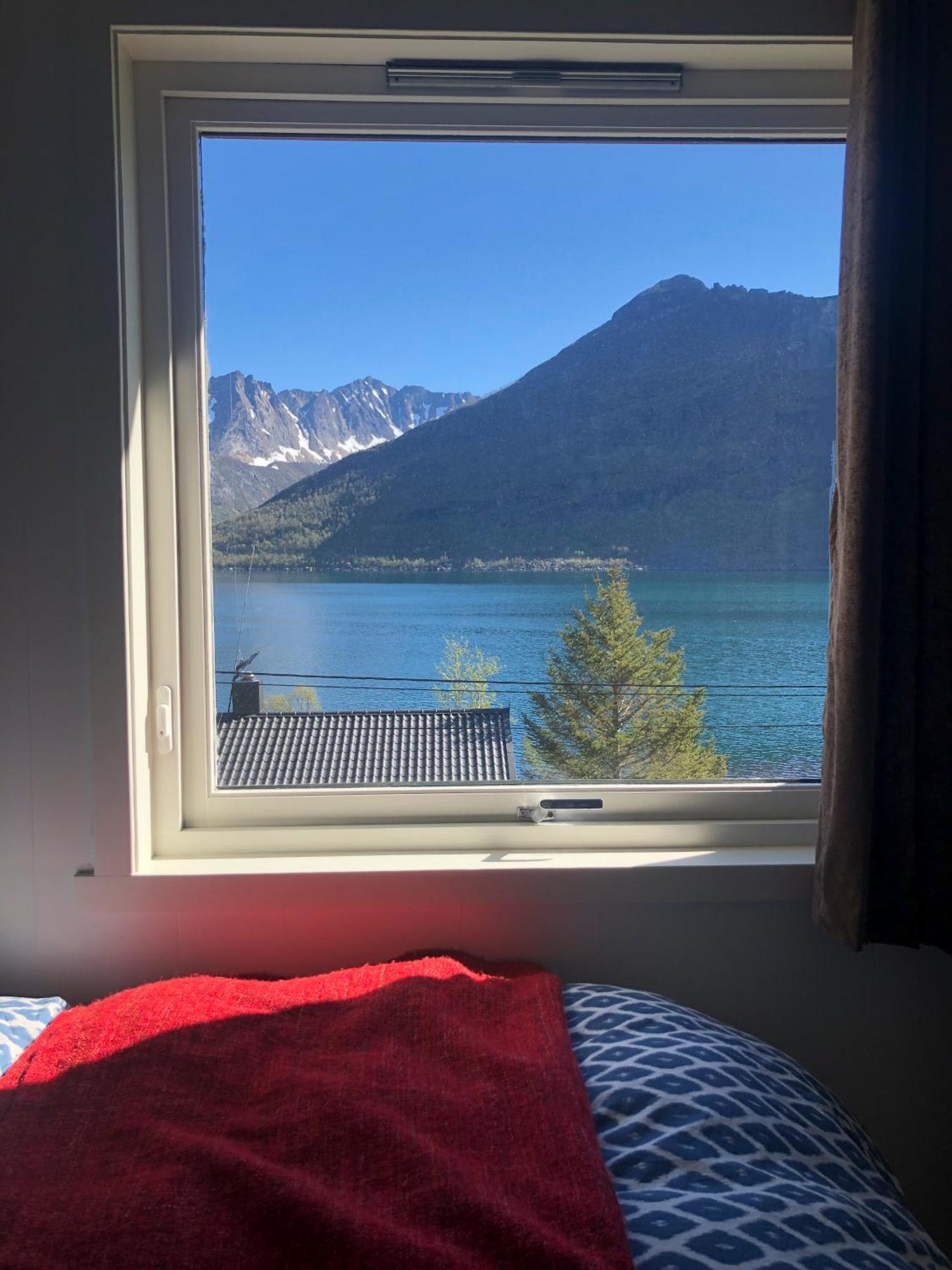 Segla Guesthouse - With View Of Fjord Fjordgard Cameră foto